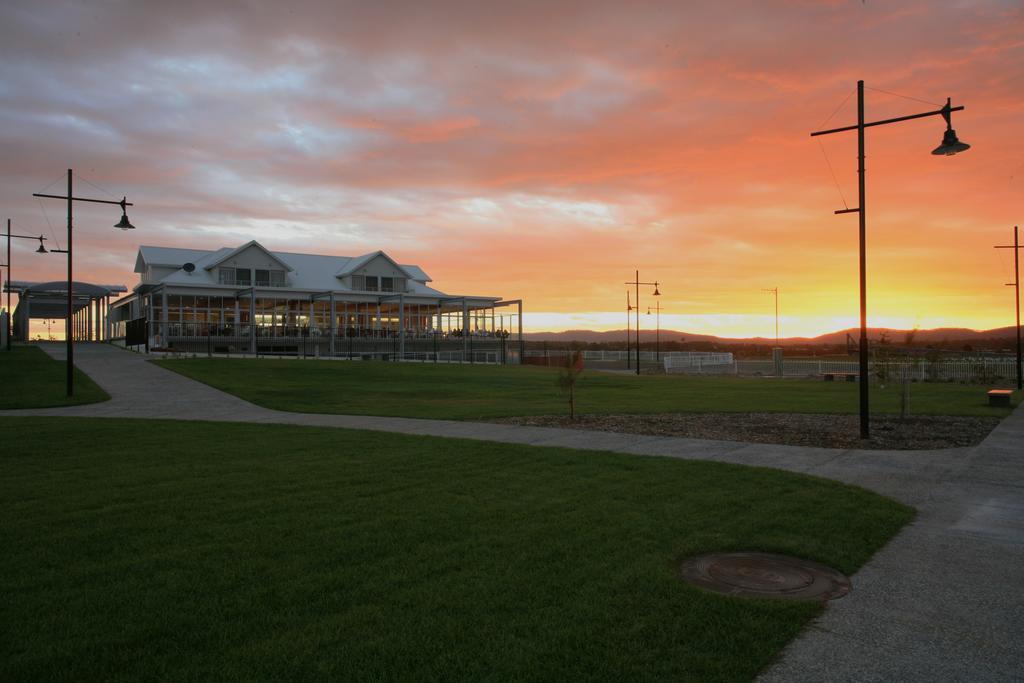 York Cove Hotel George Town Exterior foto